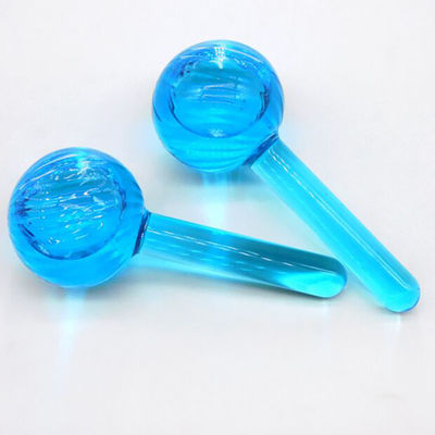 Rolamentos faciais azuis Massageadores para pele fria para tratamentos faciais Glóbulos de gelo verdes Dispositivo de massagem de resfriamento e aperto