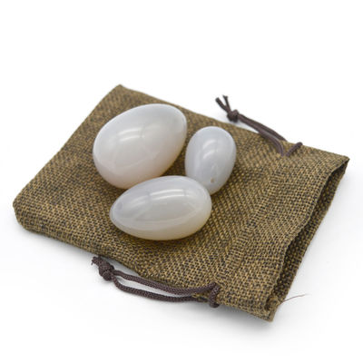 Triturador de buracos de artesanato Ovos Yonie para aperto vaginal Tamanho médio 40 * 25mm Material natural de ágata