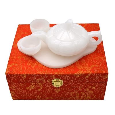 Artesanato de escultura de topo de chá de jade branco polido em estilo chinês para decoração doméstica de classe alta