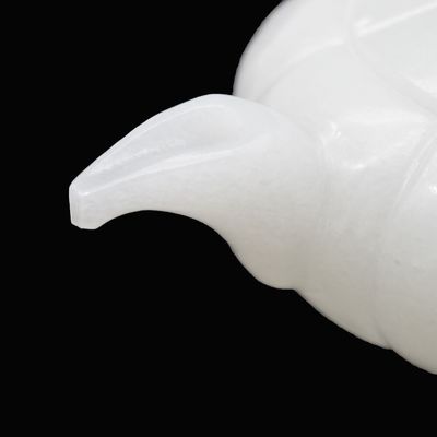 Artesanato de escultura de topo de chá de jade branco polido em estilo chinês para decoração doméstica de classe alta