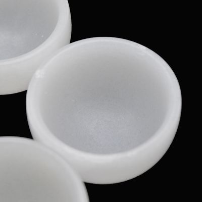 Artesanato de escultura de topo de chá de jade branco polido em estilo chinês para decoração doméstica de classe alta