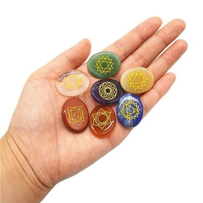 7 Chakra Stone sets Reiki Cristais Chakra Stones para Suporte de Cura Tamanho personalizado OEM