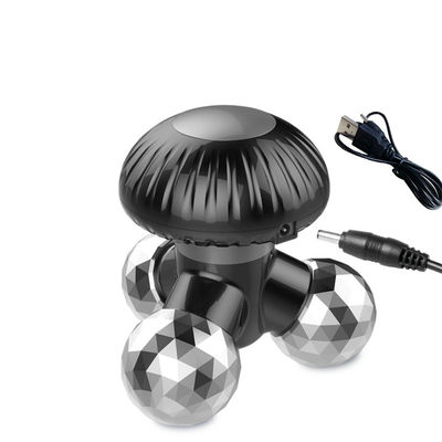 Massagista elétrico em forma de cogumelo de uso múltipla Dispositivo de massagem por vibração portátil com fonte de alimentação ligada