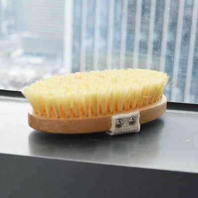 Pincel Sisal Bristle Dry Body para Esfoliação de Celulite e Massagem de Pele Seca em Cor de Madeira