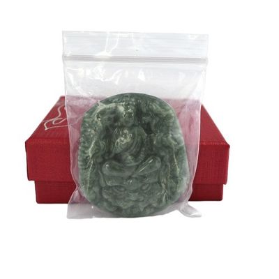 Jade Esmeralda Imortal Bodhisattva Dragon Pendant Necklace Ornamentos Figura tradicional chinesa com característica regional