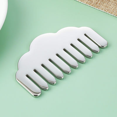 Ferro inoxidável Gua Sha Combinador de cabelo Forma do coração Ferramenta de massagem do couro cabeludo para equipamento de massagem da cabeça