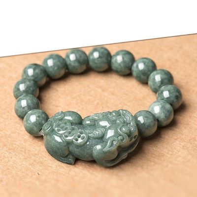 Pulseira de jadeite esculpida óleo verde Pixiu Homens e mulheres Pulseiras de charme Acessórios Anel de aniversário 13mm Diâmetro de contas