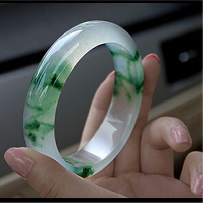 OEM/ODM Aceitável Joalharia Decoração Natural Jade Gelo Jade Pulseira Esmeralda Verde Mulheres Jade Cristal de Pedra Pulseira