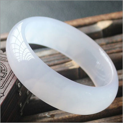Glacial Branco Agate Jade Bracelet Certificado Chinês Bracelet 54-66mm Bracelets de costumes populares 1 Setes Arte Regional Colecionável