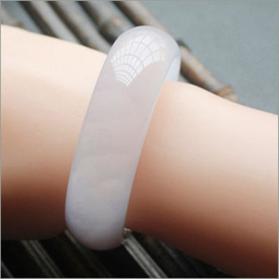 Glacial Branco Agate Jade Bracelet Certificado Chinês Bracelet 54-66mm Bracelets de costumes populares 1 Setes Arte Regional Colecionável