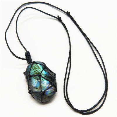 Colar de pedra lunar com pendente de jade esculpido irregular pendentes de charme lunar de tricô e design