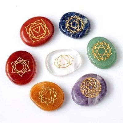 Colourful Energy Stone Set para Feng Shui Home Decoration Seven Chakras Pedras de Ágata de Cristal em estilo natural