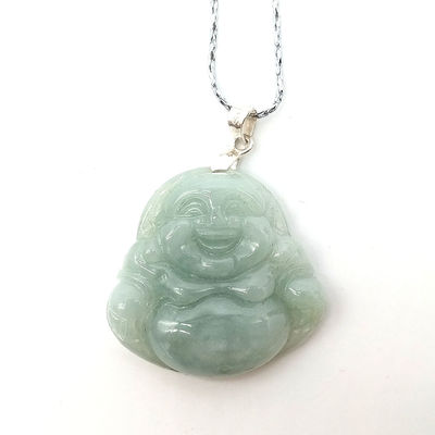 Características regionais Jadeite Jade Pendente Estátua de Buda Colar de estilo tradicional chinês