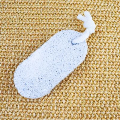 Equipamento de limpeza corporal de madeira natural de forma de amor conjunto de banho para experiência de spa