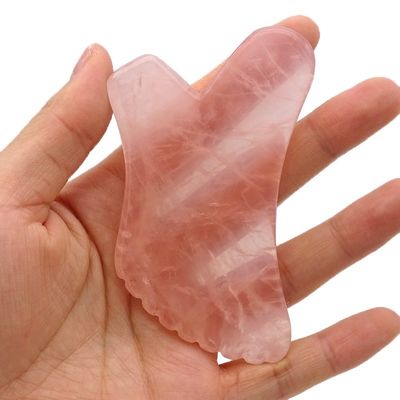 Logotipo personalizado Ferramenta de massagem corporal Gua Sha de quartzo rosa natural para auto-cuidado da pele e saúde facial