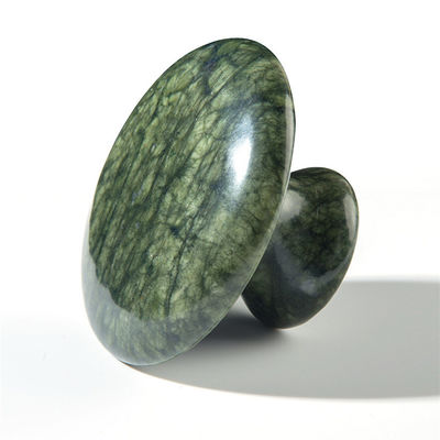DisponívelD verde escuro Xiuyan Jade Fungo Gua Sha Ferramenta para a cura do corpo e terapia energética