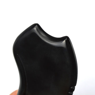 Disponível em forma de coração Gua Sha ferramenta de massagem feita de pedra natural Bian Negro para meditação relaxante Spa