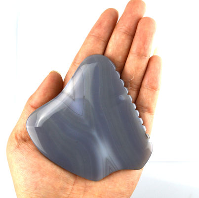 Ferramenta de terapia de massagem de raspagem personalizada 83g Agate grisalho listrado jade Gua Sha pedra para rosto e corpo