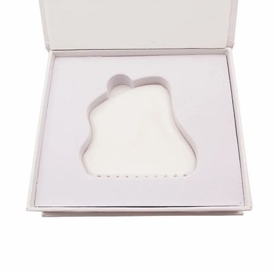 Logotipo personalizado 2024 White Jade Gua Sha Ferramentas para massagem facial e do pescoço Massagista quente Modo massagista No abk-2051