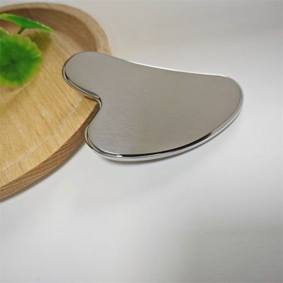 Logotipo personalizado Ferramenta de cuidados com a pele de aço inoxidável Quadro Gua Sha em forma de coração para elevação facial Massagista de metal