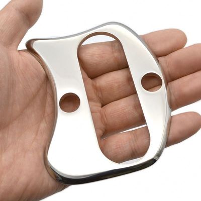 Uma ferramenta de massagem facial eficaz com design portátil e leve