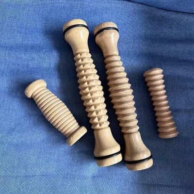 Equipamento de massagem corporal Terapia de madeira Roller de pé Guasha Ferramentas de massagem para corpo Gua Sha Massagista e alívio da fascite plantar