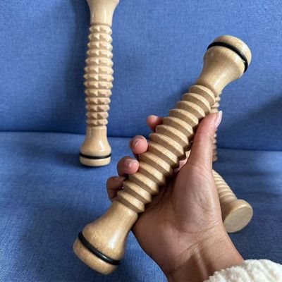 Equipamento de massagem corporal Terapia de madeira Roller de pé Guasha Ferramentas de massagem para corpo Gua Sha Massagista e alívio da fascite plantar