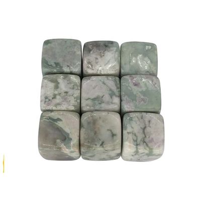 Conjunto de presentes de pedra de uísque feito de jade perfeito para homens e mulheres que querem melhorar a sua experiência de beber