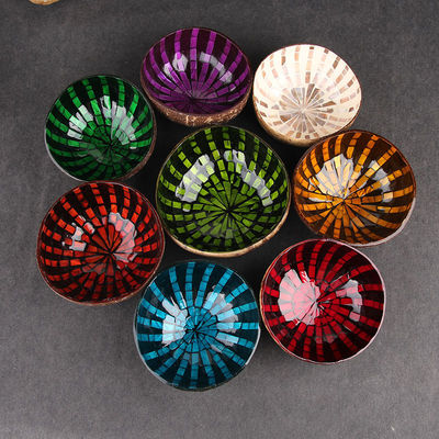 OEM/ODM Aceitável Coco Natural Shell Bowl Design Ornamento Coco Lacado Bowl de Característica Regional
