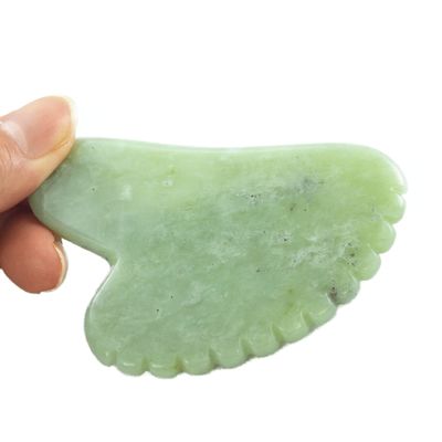 Experimente os benefícios da massagem de corpo inteiro com a ferramenta de raspagem de pedra natural e a marca privada Xiuyan Jade Green Guasha