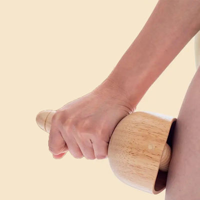 Experimente o relaxamento definitivo com a madeira de faiança Gua Sha Massagem Taça sueca Massagista