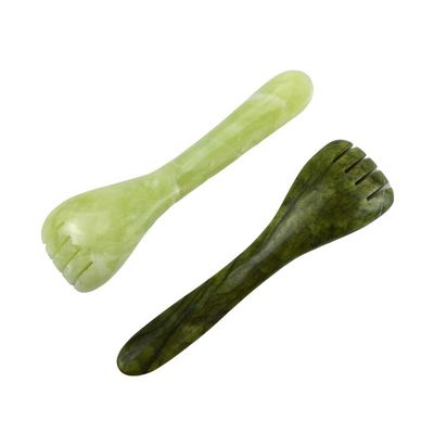 Logotipo personalizado Disponível verde claro Xiuyan Jade Gua Sha forma de colher caneta de acupuntura para olhos acupuntura massagista de colher