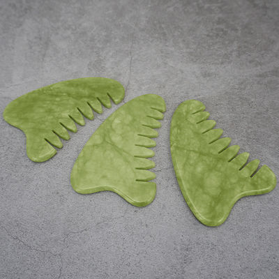 Propriedades Equipamento de massagem para a cabeça Jade verde natural Gua Sha Massageiro do couro cabeludo Pincel de massagem linfática para cuidados com a saúde do cabelo