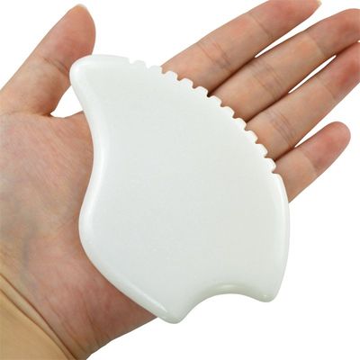 Equipamento de massagem best seller Massagem facial personalizada de jade branco Ferramentas de Guasha para o rosto Pedra de jade Massagem Gua Sha Tabela