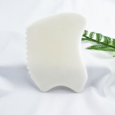 Massagista do corpo mais recente estilo puro natural de jade branco Facial anti-envelhecimento Gua Sha Tabela Pedra preciosa Cuidados da pele Massagem Pedra de jade Guasha Ferramenta