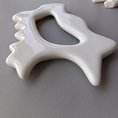Massagista corporal e facial para 2024 Ferramenta cerâmica Gua Sha Guasha Stone Self Skin Care Spa Face Lifting Body Slimming Scraper