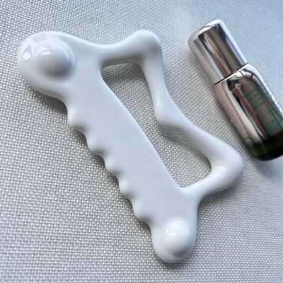Ferramenta de massagem de Gua Sha em cerâmica para massagem facial Body Self Skin Care Spa Facial Lifting Beauty Equipamento