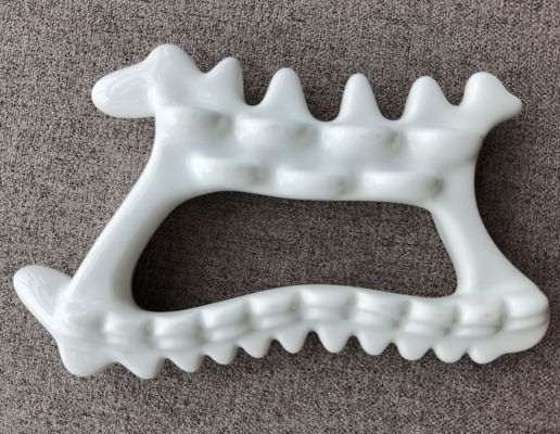 2024 Design Cerâmica Gua Sha Facial Tool para Scraping Board e outros produtos de massagem OEM/ODM aceitável