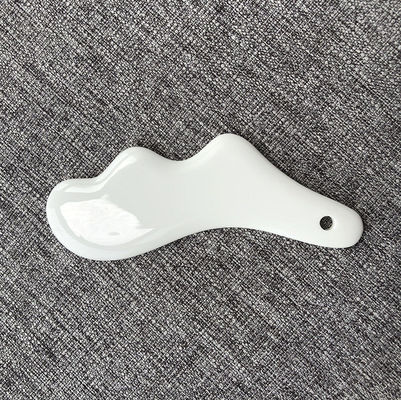 Logotipo personalizado Disponível em forma de nuvem Cerâmica Gua Sha Stone para elevação facial Equipamento de beleza