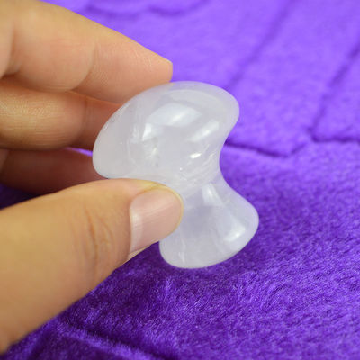 Quartz Gua Sha claro para emagrecimento e eliminação de rosto Massagem de corpo inteiro Cobertura 41 * 35mm Forma de pedra de cogumelo natural