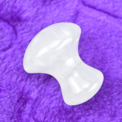 Quartz Gua Sha claro para emagrecimento e eliminação de rosto Massagem de corpo inteiro Cobertura 41 * 35mm Forma de pedra de cogumelo natural