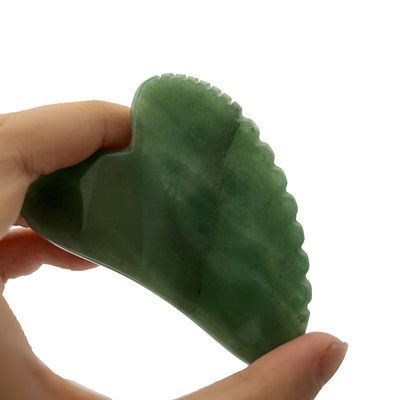 Esfregar o rosto Levantamento de pele com Gua Sha de Aventurina Verde e Design em forma de coração