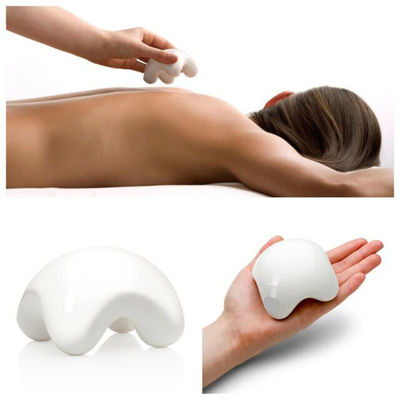 Experimente o poder curativo tradicional da ferramenta facial de cerâmica Gua Sha para relaxar o corpo