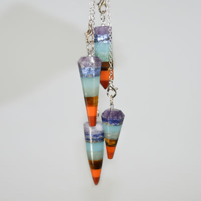 Secção cónica Cristal natural Sete Chakra Cura Espírito Energia Pendulo Hexagonal Pirâmide Colar Pendente