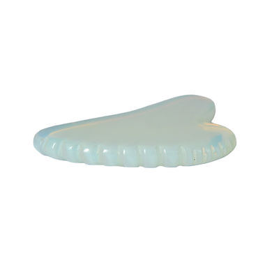 Massagista Facial Cuidados com a Saúde do Corpo Opal Branco Forma de Coração Jade Opalite Guasha Gua Sha Massagem para Relaxamento Facial