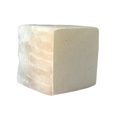 Características regionais Difusor de aroma de óleo essencial em forma de cubo rosa com pedra glaciar de jade de cristal irregular