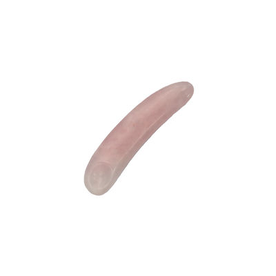 Reduza o inchaço com espátula cosmética curva e aplicador de creme para os olhos de quartzo rosa mini na barra de massagem Gua Sha