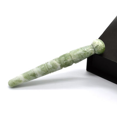 Ponto de Massagem Gua Sha Acupressão Guasha Massagista Adesivo Manual feito de Jade Verde Natural Massagem Bastão Para Propriedades do Pé