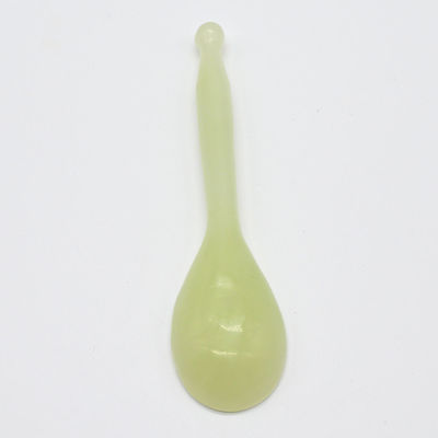 Cuidados com o corpo Xiuyan Jade Gua Sha Massage Tool Guasha Scarping Tool em forma de colher verde para saúde e bem-estar