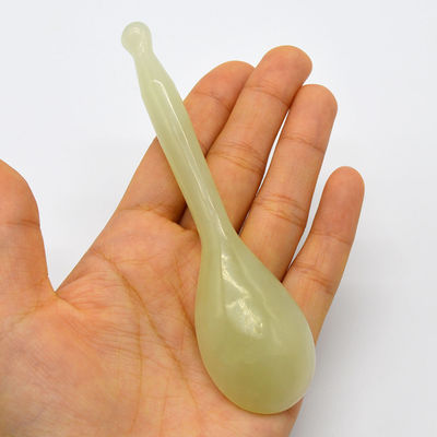 Cuidados com o corpo Xiuyan Jade Gua Sha Massage Tool Guasha Scarping Tool em forma de colher verde para saúde e bem-estar